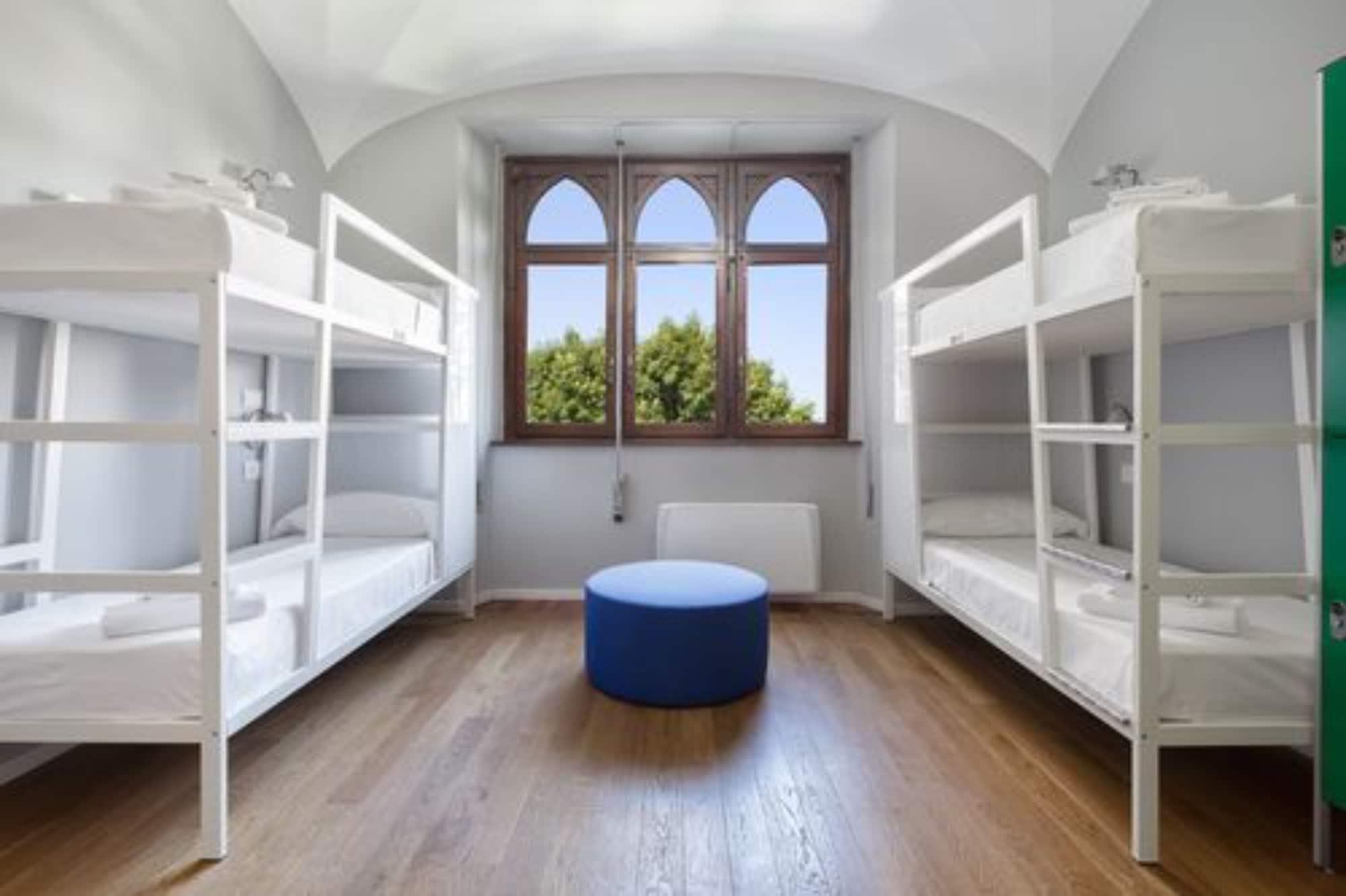 Babila Hostel Mediolan Zewnętrze zdjęcie