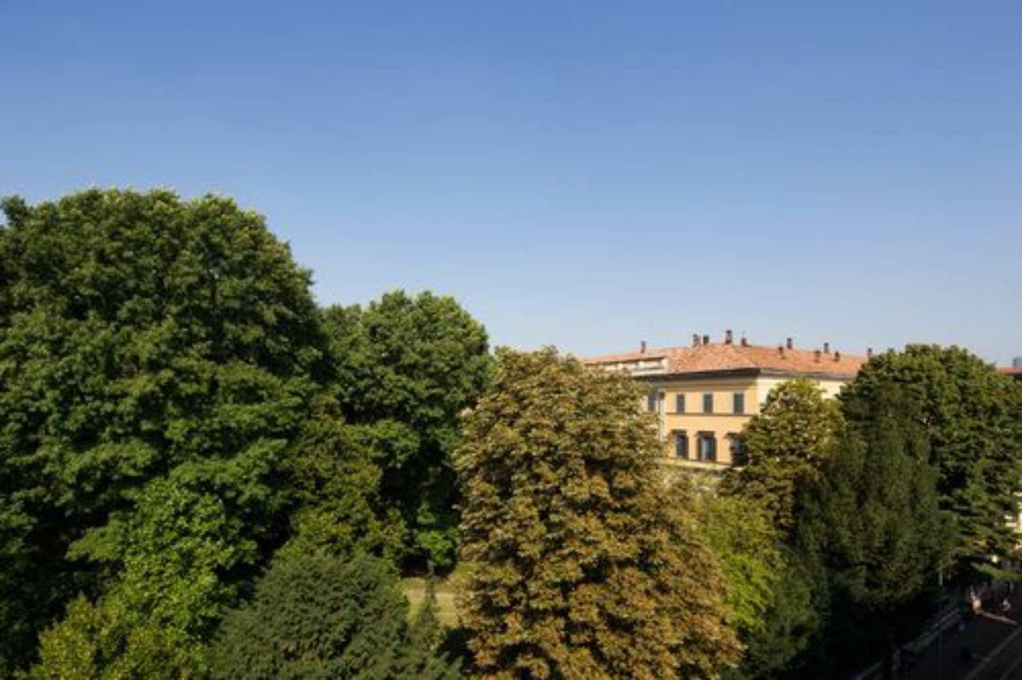 Babila Hostel Mediolan Zewnętrze zdjęcie
